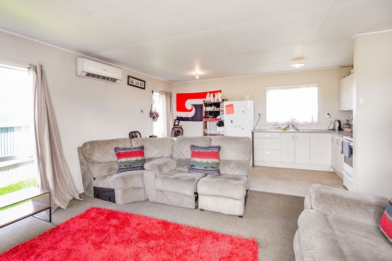 Photo of property in 246 Flaxmere Avenue, Flaxmere, Hastings, 4120