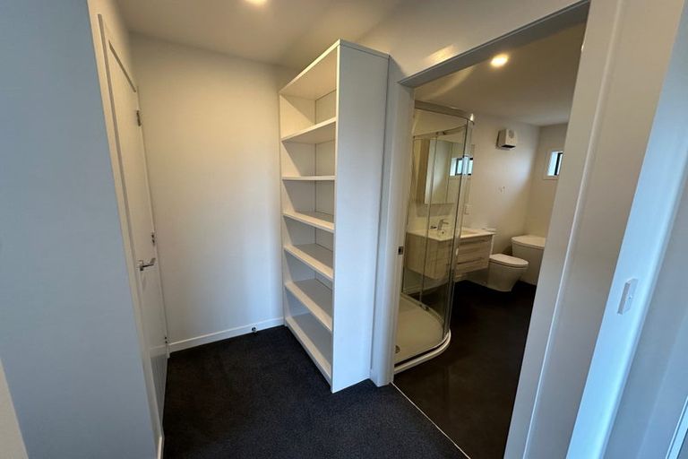 Photo of property in 34 Epic Way, Newlands, Wellington, 6037