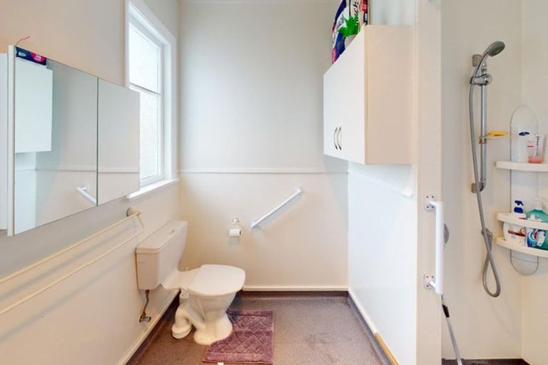 Photo of property in 11 Kipling Street, Roslyn, Palmerston North, 4414