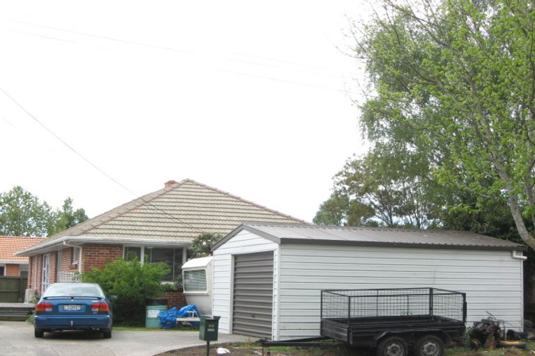 Photo of property in 49 Dunedin Street, Redwood, Christchurch, 8051