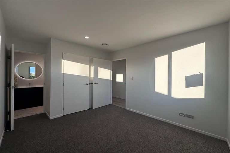 Photo of property in 16 Heihei Street, Papakura, 2110