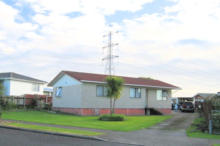 Photo of property in 5 Darnell Crescent, Clover Park, Auckland, 2019