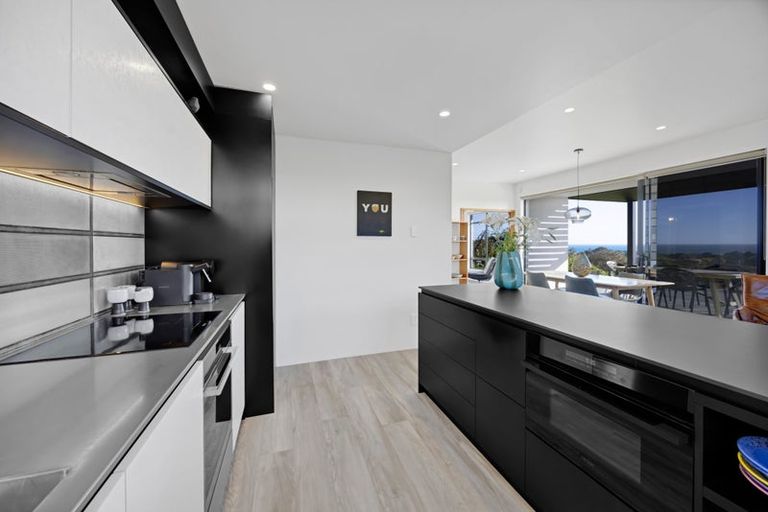 Photo of property in 40d Awanui Street, Merrilands, New Plymouth, 4312