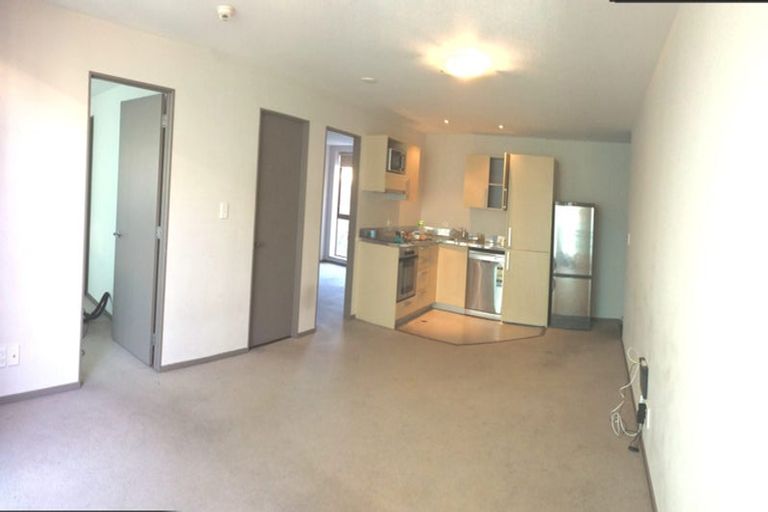 Photo of property in Dual Apartments, 503/142u Vivian Street, Te Aro, Wellington, 6011