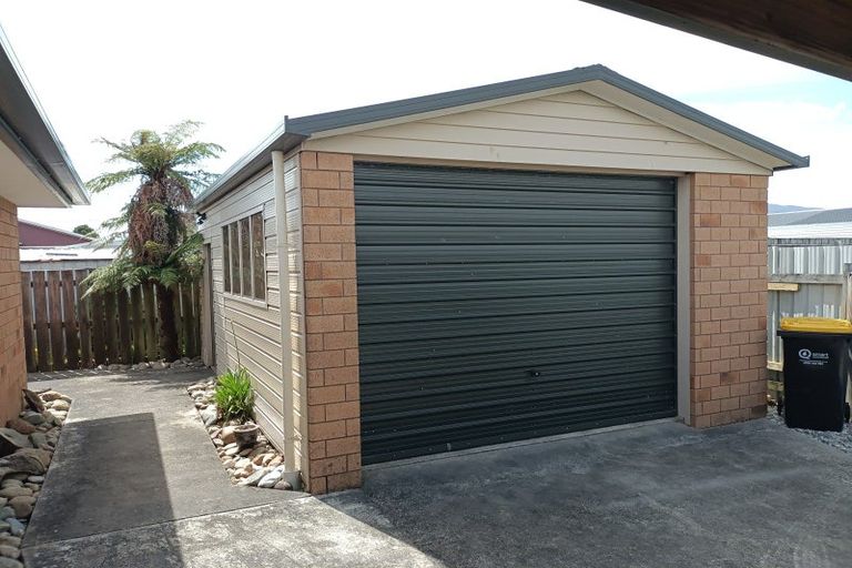 Photo of property in 95 Romilly Street, Westport, 7825