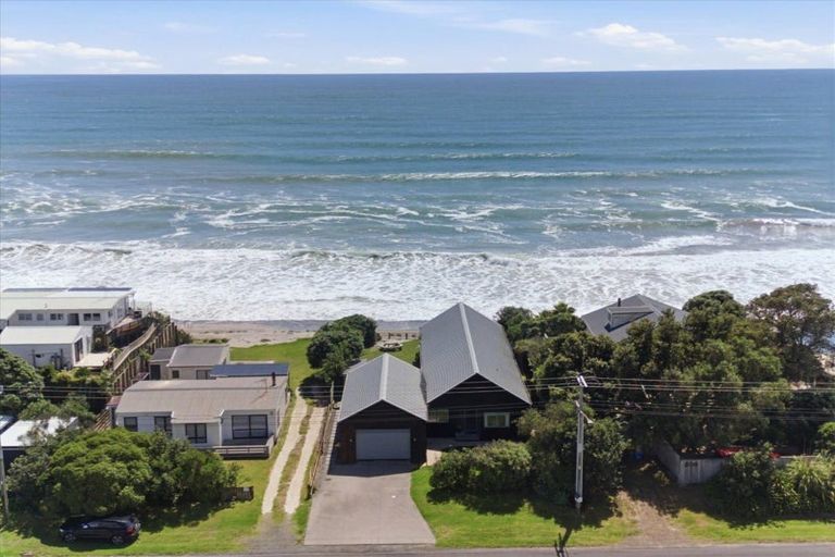 Photo of property in 211 Pukehina Parade, Pukehina, Te Puke, 3189