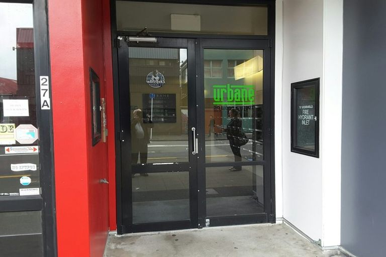 Photo of property in Urbane Apartments, 15/29 Webb Street, Mount Cook, Wellington, 6011