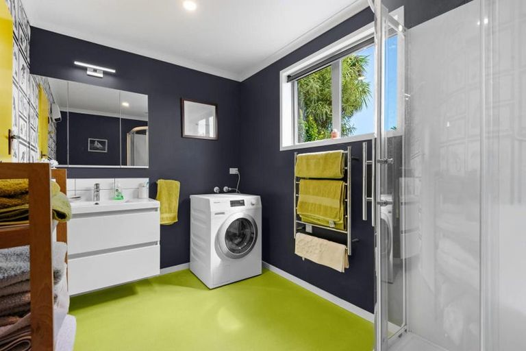 Photo of property in 16f Mure Street, Mosgiel, 9024