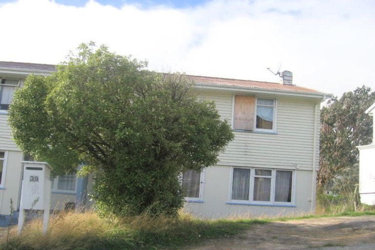 Photo of property in 41- 43 Gear Terrace, Ranui, Porirua, 5024