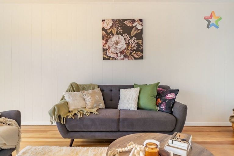 Photo of property in 39 Ruthven Road, Wainuiomata, Lower Hutt, 5014