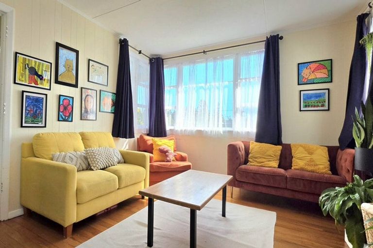 Photo of property in 44 Mill Street, Marton, 4710