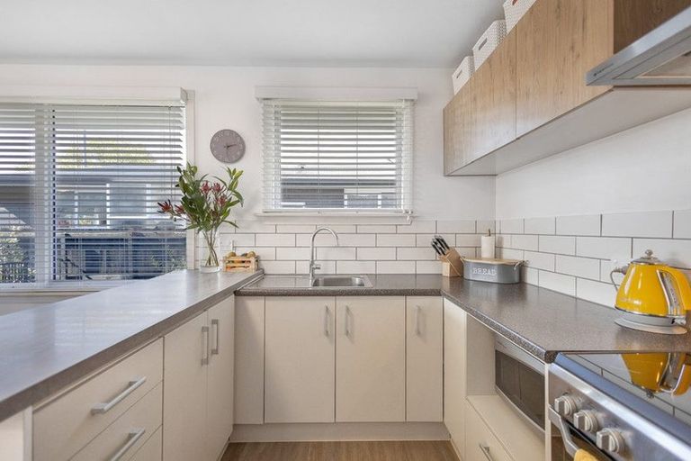 Photo of property in 78 Saint Martins Road, Saint Martins, Christchurch, 8022