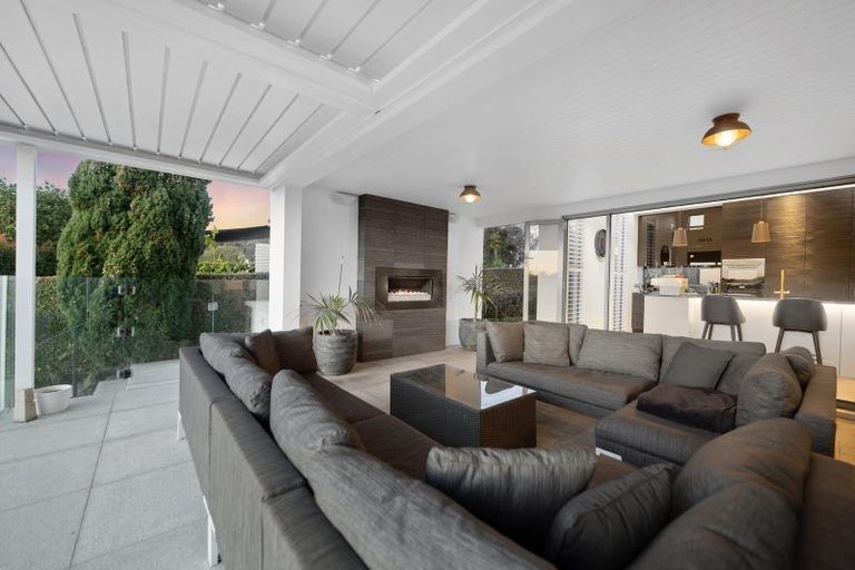 Photo of property in 1 Arthur Crescent, Hauraki, Auckland, 0622