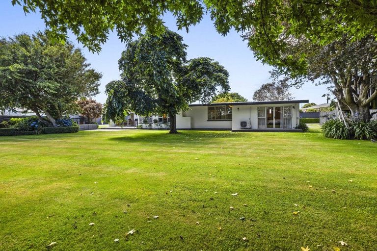 Photo of property in 326 South Road, Hawera, 4610