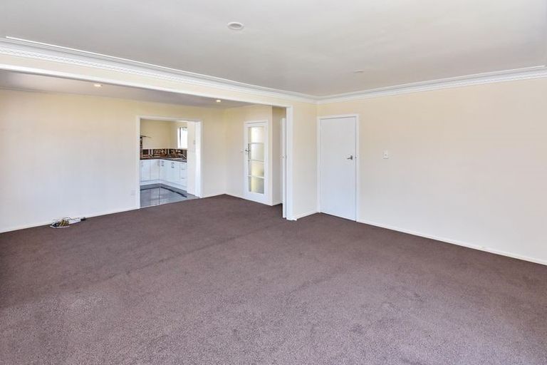 Photo of property in 22 Ivon Road, Otara, Auckland, 2023