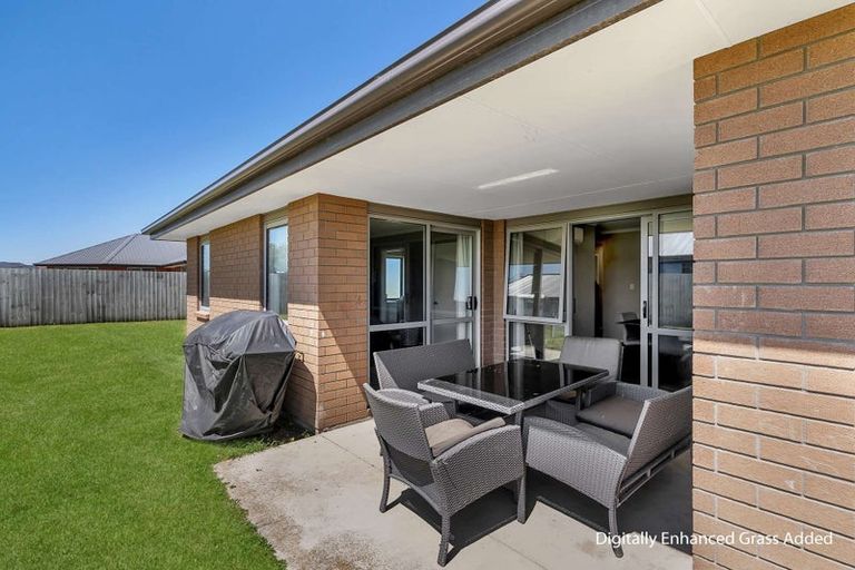 Photo of property in 15 Marvell Lane, Rolleston, 7614