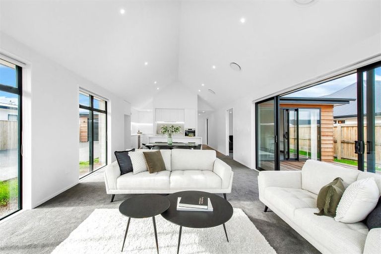 Photo of property in 39 Frank Ernest Crescent, Prebbleton, 7604