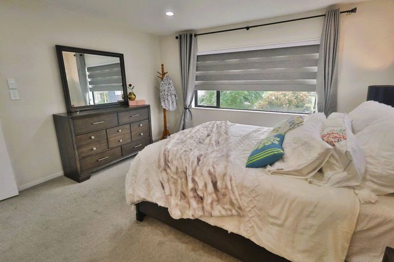Photo of property in 16 Francesco Drive, Karaka, Papakura, 2113