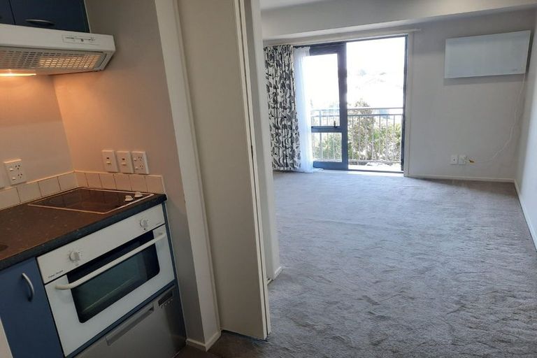 Photo of property in 10d Crown Lynn Place, New Lynn, Auckland, 0600