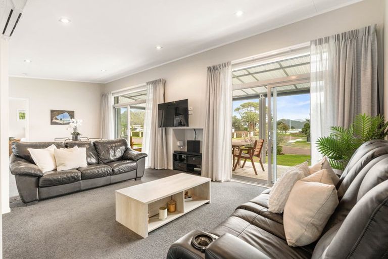 Photo of property in 598 Waterways Parade, Pauanui, Hikuai, 3579