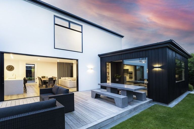 Photo of property in 42 Grayshott Avenue, Casebrook, Christchurch, 8051