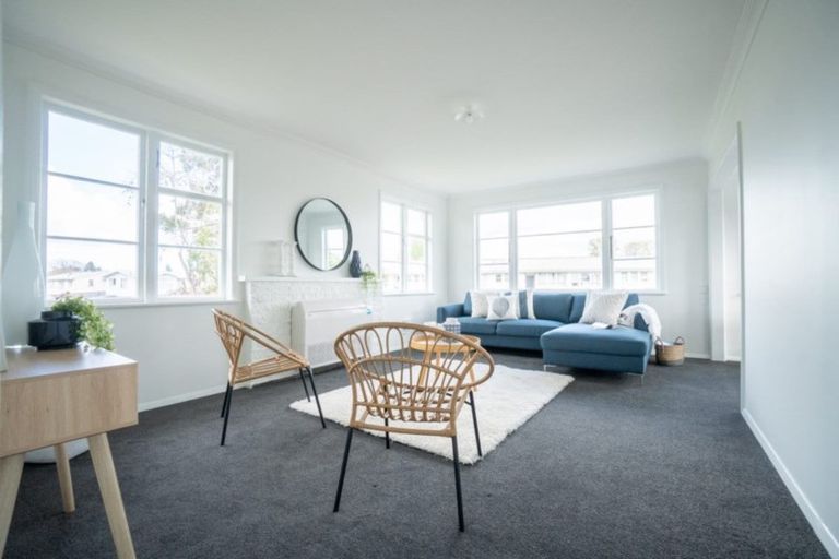 Photo of property in 44 Ronberg Street, Highbury, Palmerston North, 4412