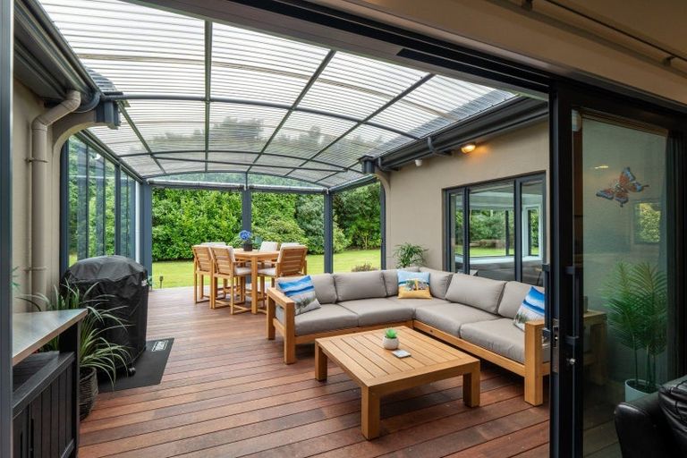 Photo of property in 17 Raeburn Avenue, Otatara, Invercargill, 9879