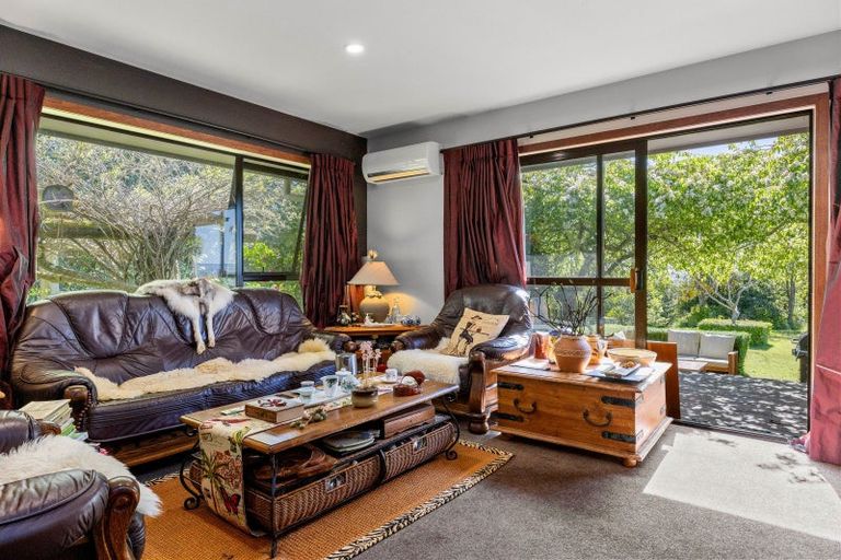 Photo of property in 14 Glen Mohr, Acacia Bay, Taupo, 3385