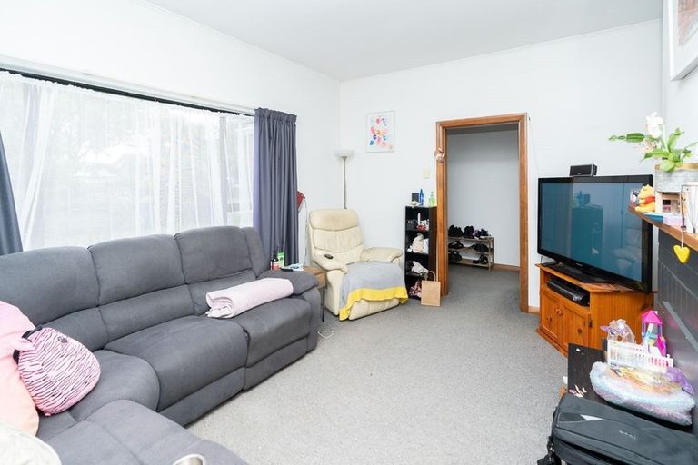 Photo of property in 16 Marire Avenue, Frankton, Hamilton, 3204