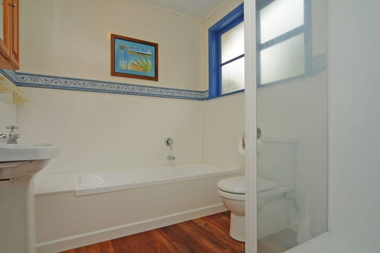 Photo of property in 20 Silverbirch Grove, Churton Park, Wellington, 6037