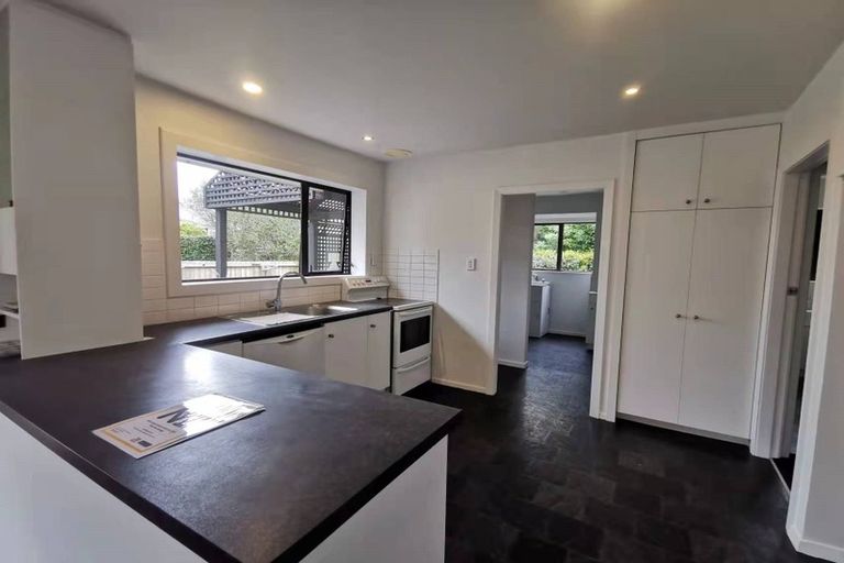 Photo of property in 29 Glencoe Street, Burnside, Christchurch, 8053