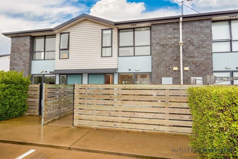 Photo of property in 8/14 Buffon Street, Waltham, Christchurch, 8023