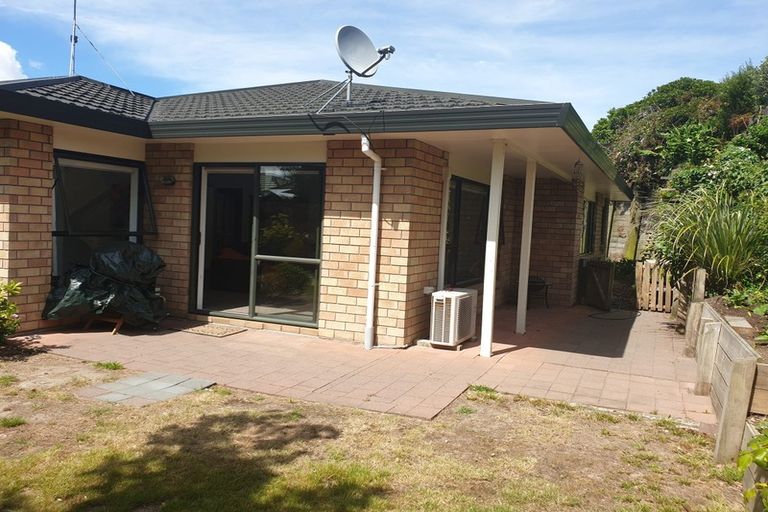 Photo of property in 9a Mistral Place, Paraparaumu Beach, Paraparaumu, 5032