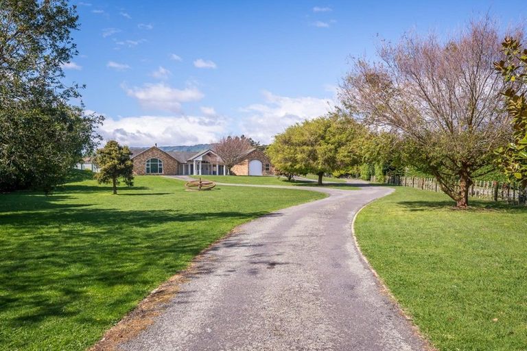 Photo of property in 39 Killalea Place, Paraparaumu, 5032