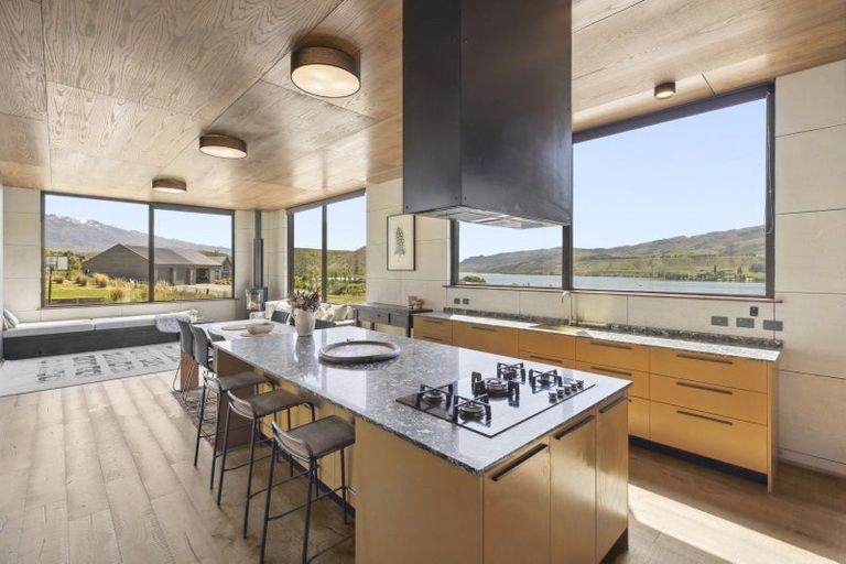 Photo of property in 335a Luggate-cromwell Road, Lowburn, Cromwell, 9384