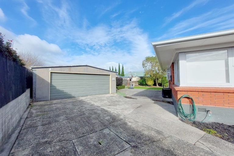 Photo of property in 20 Duncan Road, St Andrews, Hamilton, 3200