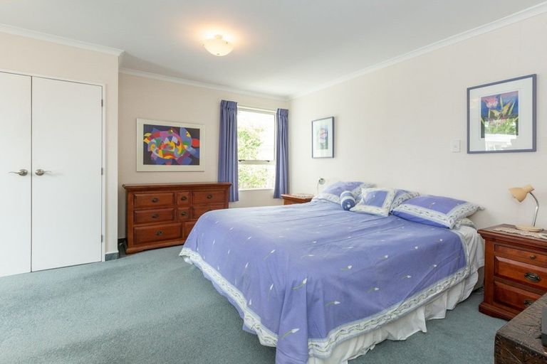 Photo of property in 2 Balmoral Street, Taradale, Napier, 4112