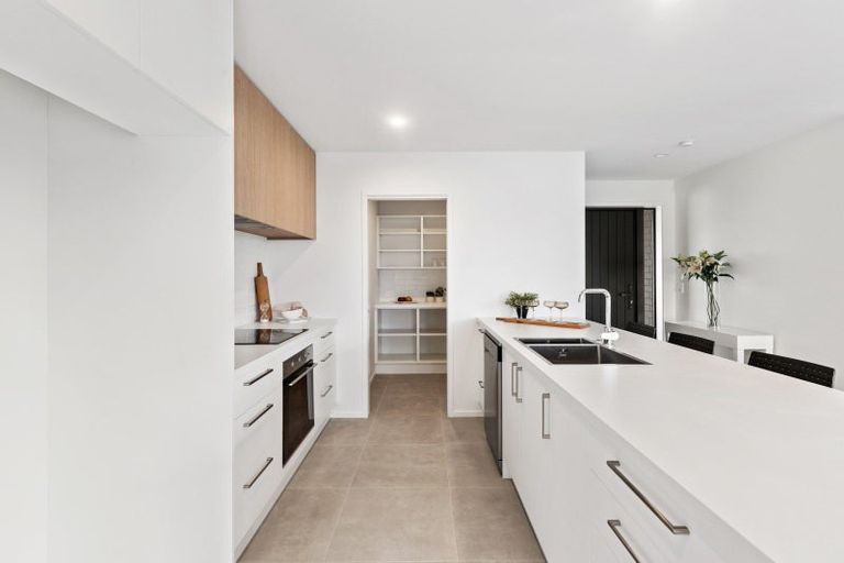 Photo of property in 5 Tauhou Place, Leeston, 7632