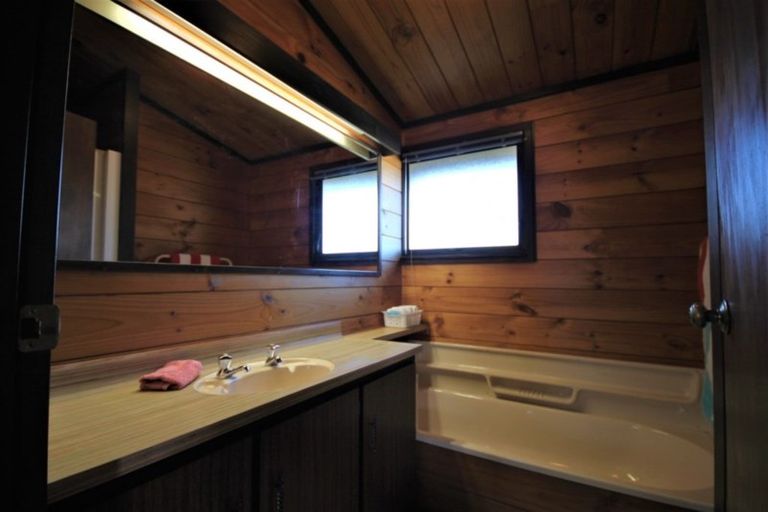 Photo of property in 121 Pauanui Boulevard, Pauanui, Hikuai, 3579