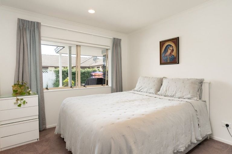 Photo of property in 126 Santa Monica Drive, Papamoa Beach, Papamoa, 3118