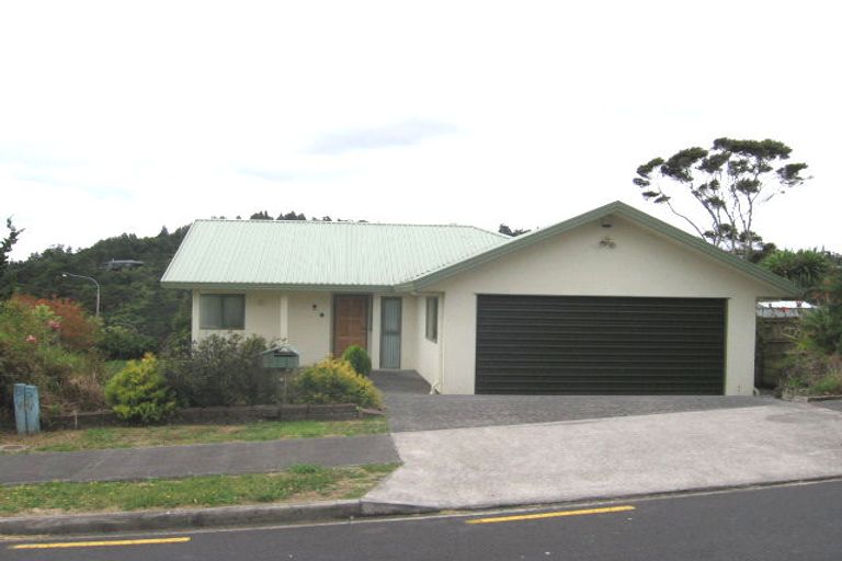 Photo of property in 99 Seaview Road, Glenfield, Auckland, 0629