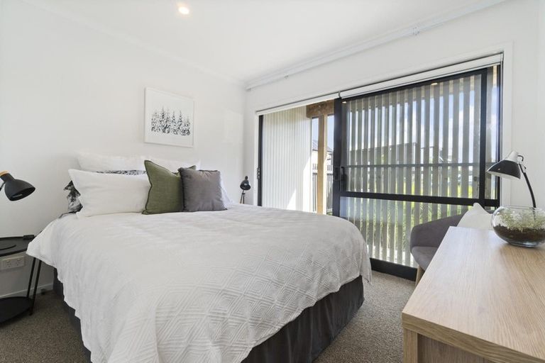 Photo of property in 9 Onekiritea Road, Hobsonville, Auckland, 0616