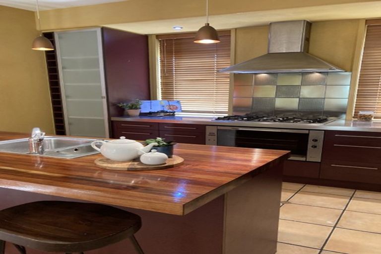 Photo of property in 21 Amoka Crescent, Parklands, Christchurch, 8083