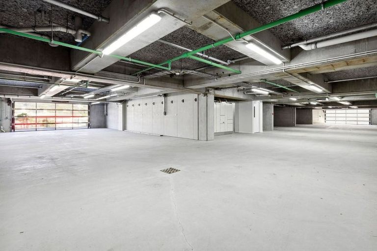 Photo of property in 71 Haven Road, Nelson, 7010