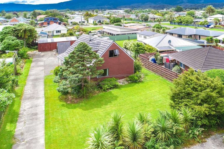 Photo of property in 255 Palmerston Street, Westport, 7825