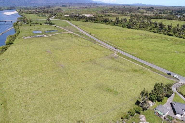 Photo of property in 17 State Highway 67, Westport, Cape Foulwind, 7892