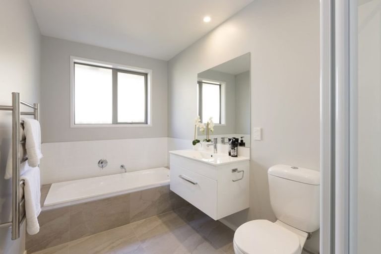 Photo of property in 72 Pakanga Grove, Pyes Pa, Tauranga, 3112