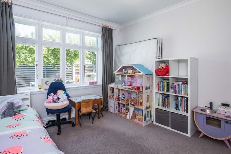 Photo of property in 1 Overtoun Terrace, Hataitai, Wellington, 6021