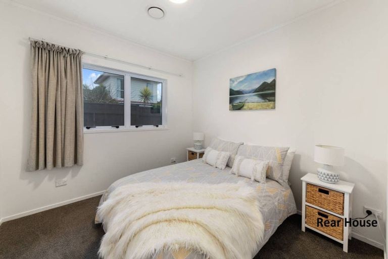 Photo of property in 24 Willow Avenue, Hannahs Bay, Rotorua, 3010