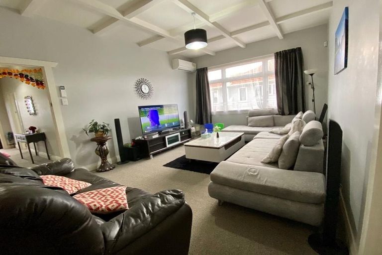 Photo of property in 1/21 Thomas Road, Mangere, Auckland, 2022